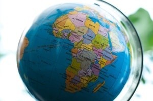 От шоколадных зверушек до глобуса. Какие товары МАРТ призывает делать вместо импортных