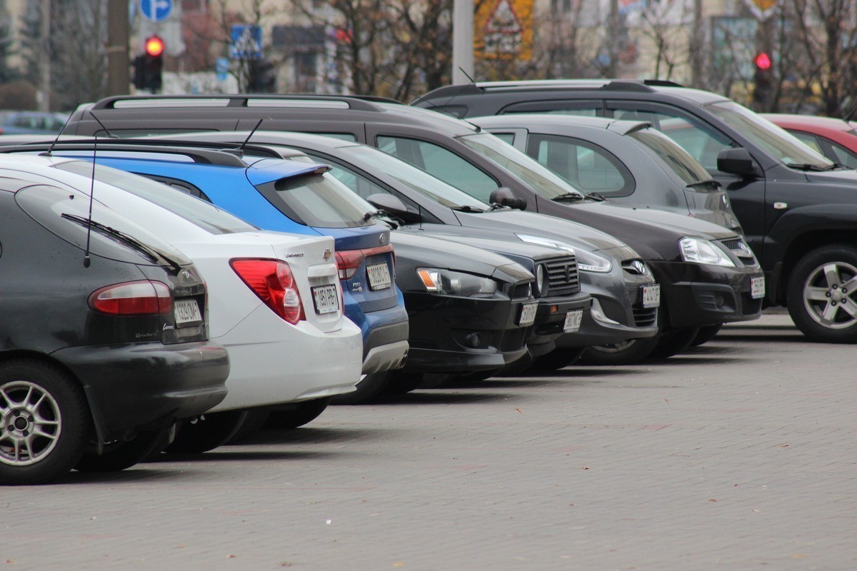Электрокары под заказ и&nbsp;подбор «бэушных» авто. Дилеры осваивают новые модели работы