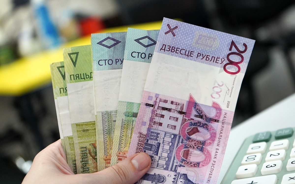 Директор сети продуктовых магазинов скрыл от налоговой 9 млн рублей выручки