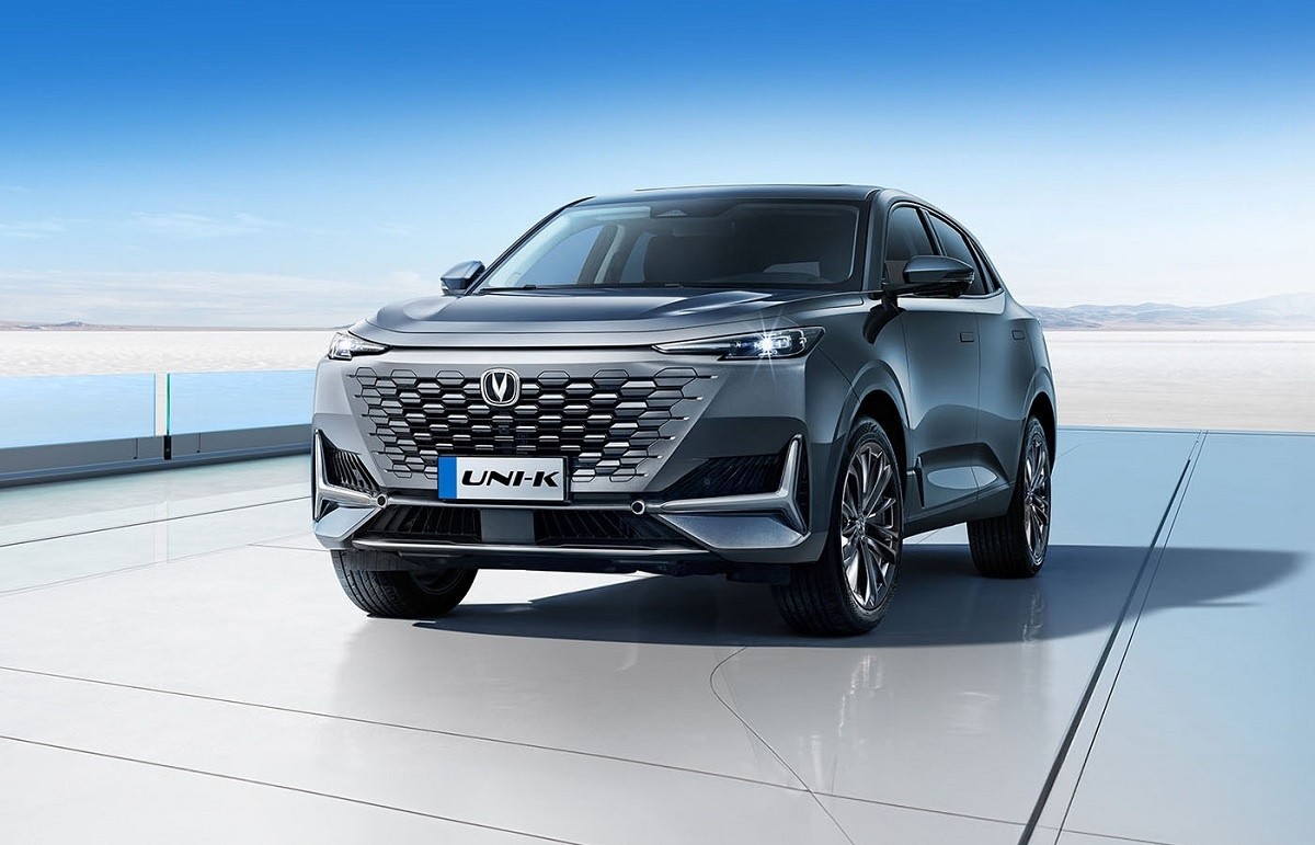 В Беларусь приходит крупный китайский бренд Changan. Какие автомобили будут продавать