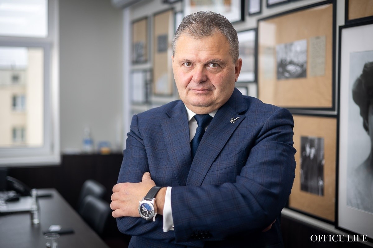 Про работу в&nbsp;компании из&nbsp;списка Forbes и&nbsp;то, почему кадров будет не&nbsp;хватать еще очень долго. Большое интервью с&nbsp;HR-экспертом Александром Мудриком