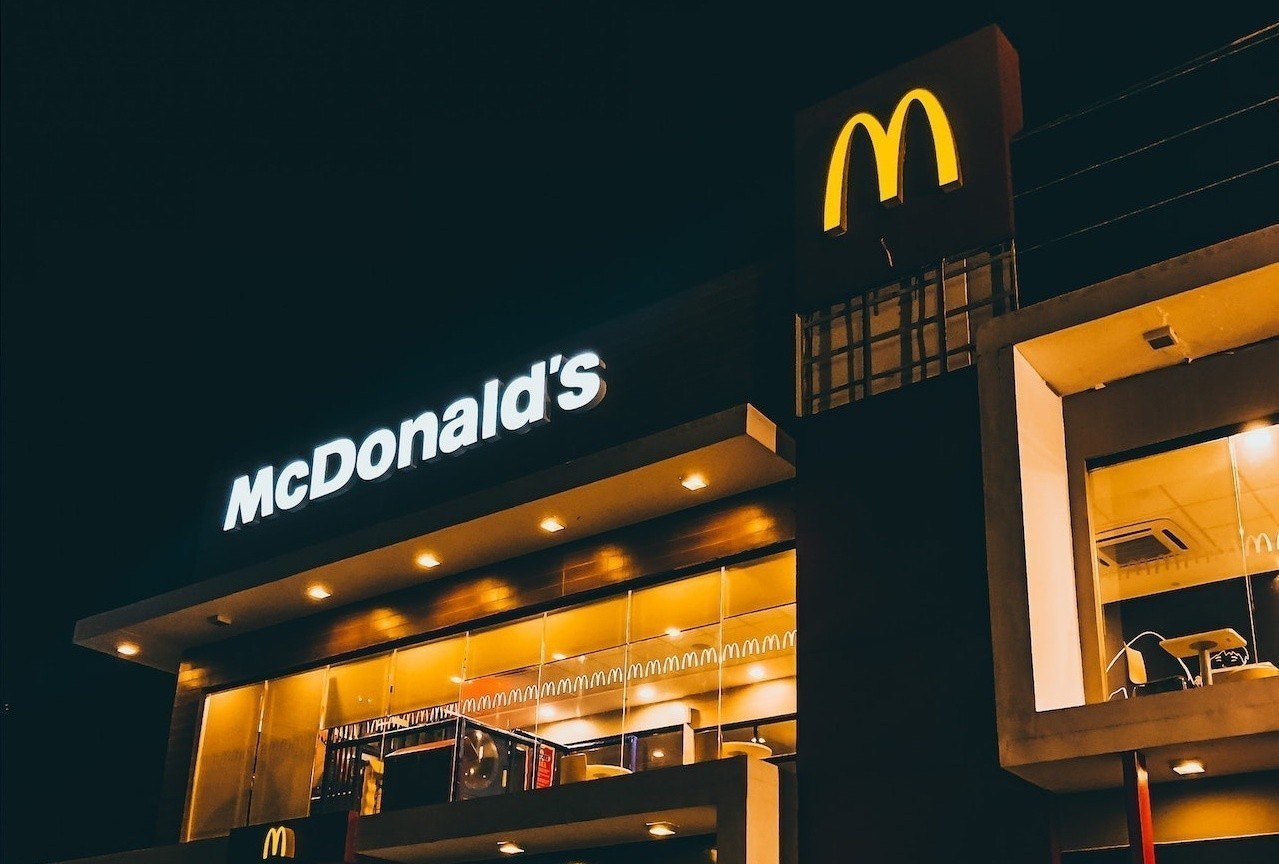 В Казахстане к ситуации с закрытием McDonald's подключают госорганы