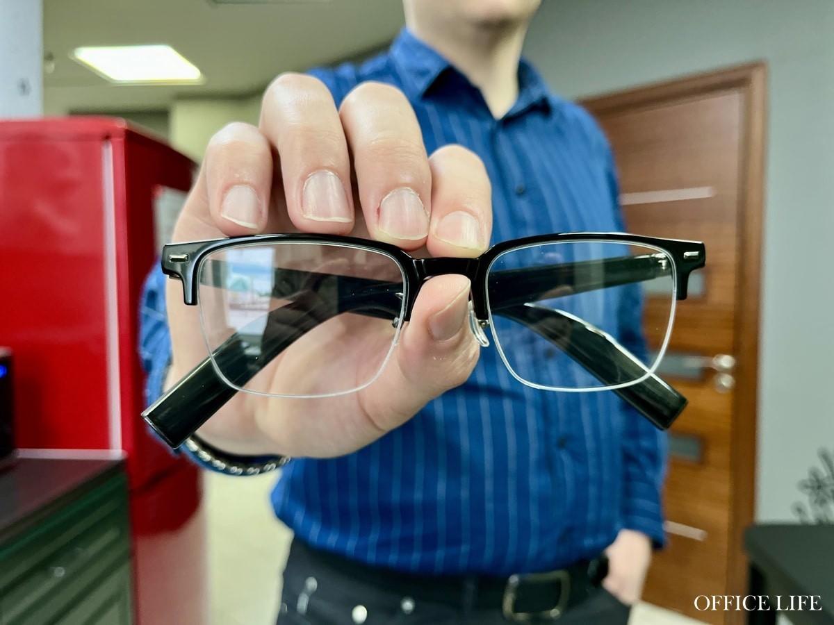 Выглядят, как обычные очки, но&nbsp;в&nbsp;чем подвох? Протестировали Xiaomi Smart Audio Glasses