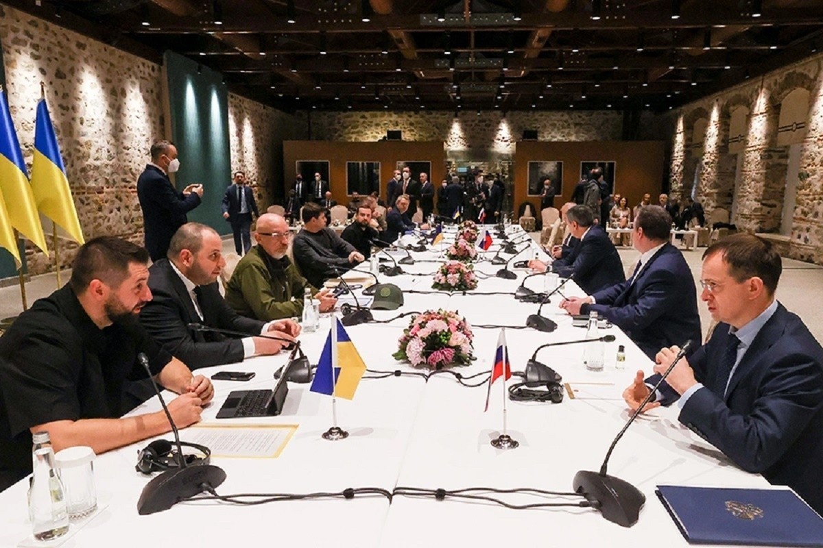 В Стамбуле могут пройти первые с 2022 года переговоры России и Украины. Что известно?