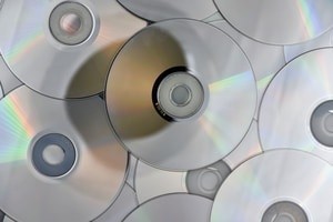 От шоколадных зверушек до глобуса. Какие товары МАРТ призывает делать вместо импортных