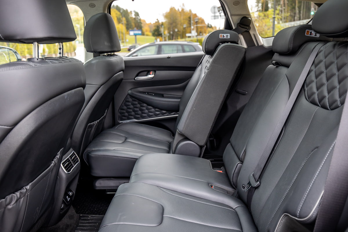 Hyundai Santa&nbsp;Fe: мощное сочетание традиций и&nbsp;новаций при расходе 6&nbsp;л на&nbsp;«сотню»