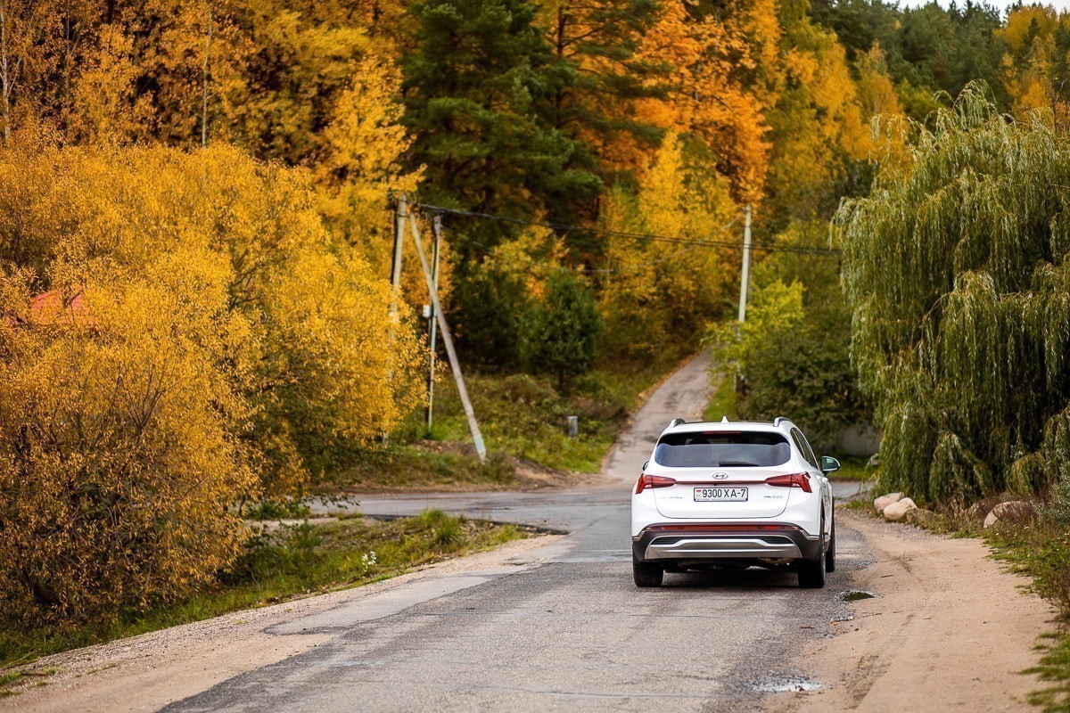Hyundai Santa&nbsp;Fe: мощное сочетание традиций и&nbsp;новаций при расходе 6&nbsp;л на&nbsp;«сотню»