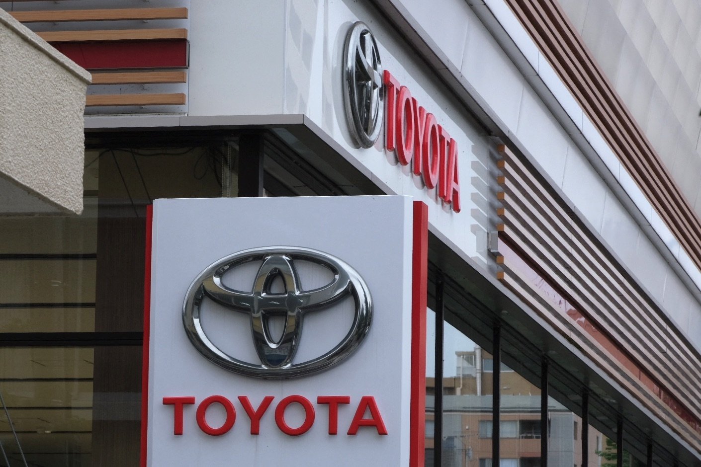 Заводы Toyota вернулись к работе через сутки после технического сбоя