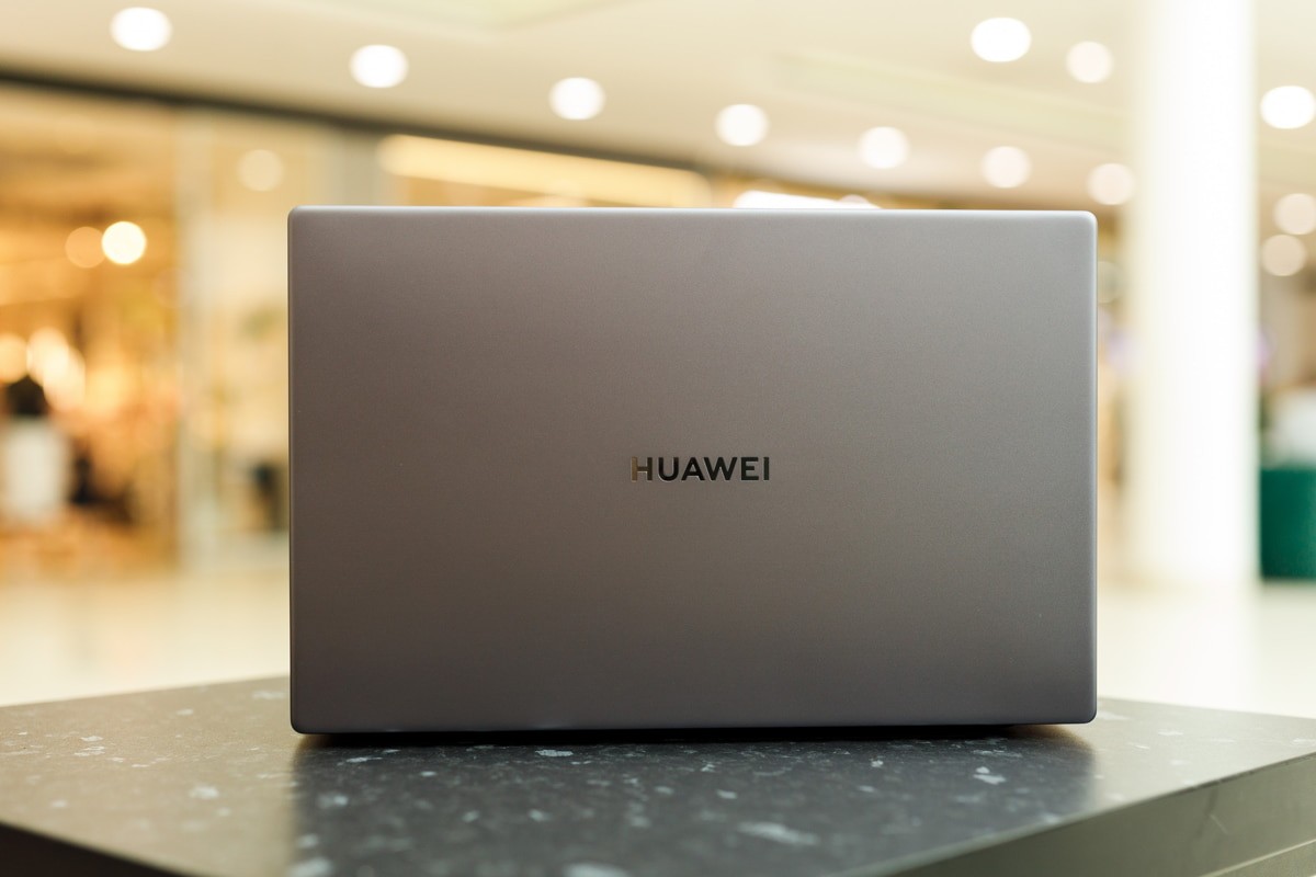 Мастерство инноваций: как работают умные видеоконференции в ноутбуках Huawei MateBook D