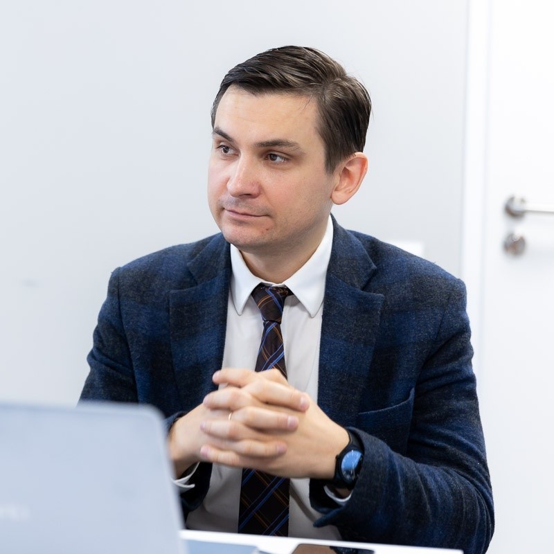 Михаил Остапчик