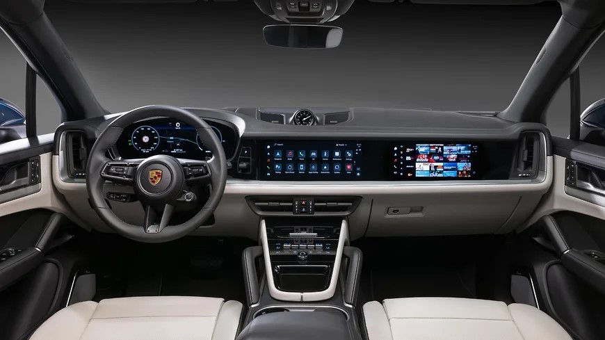Porsche показал интерьер нового Cayenne