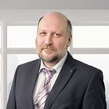 Юрий Попов