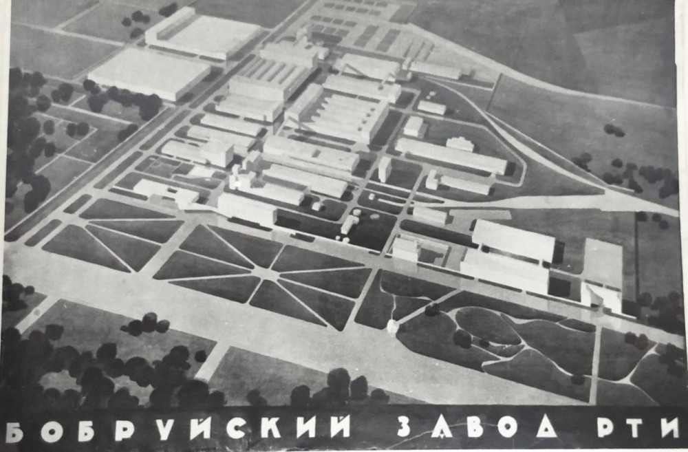 Первый троллейбус и заказ тортов по телефону: как Беларусь прожила 1952-й – год Дракона