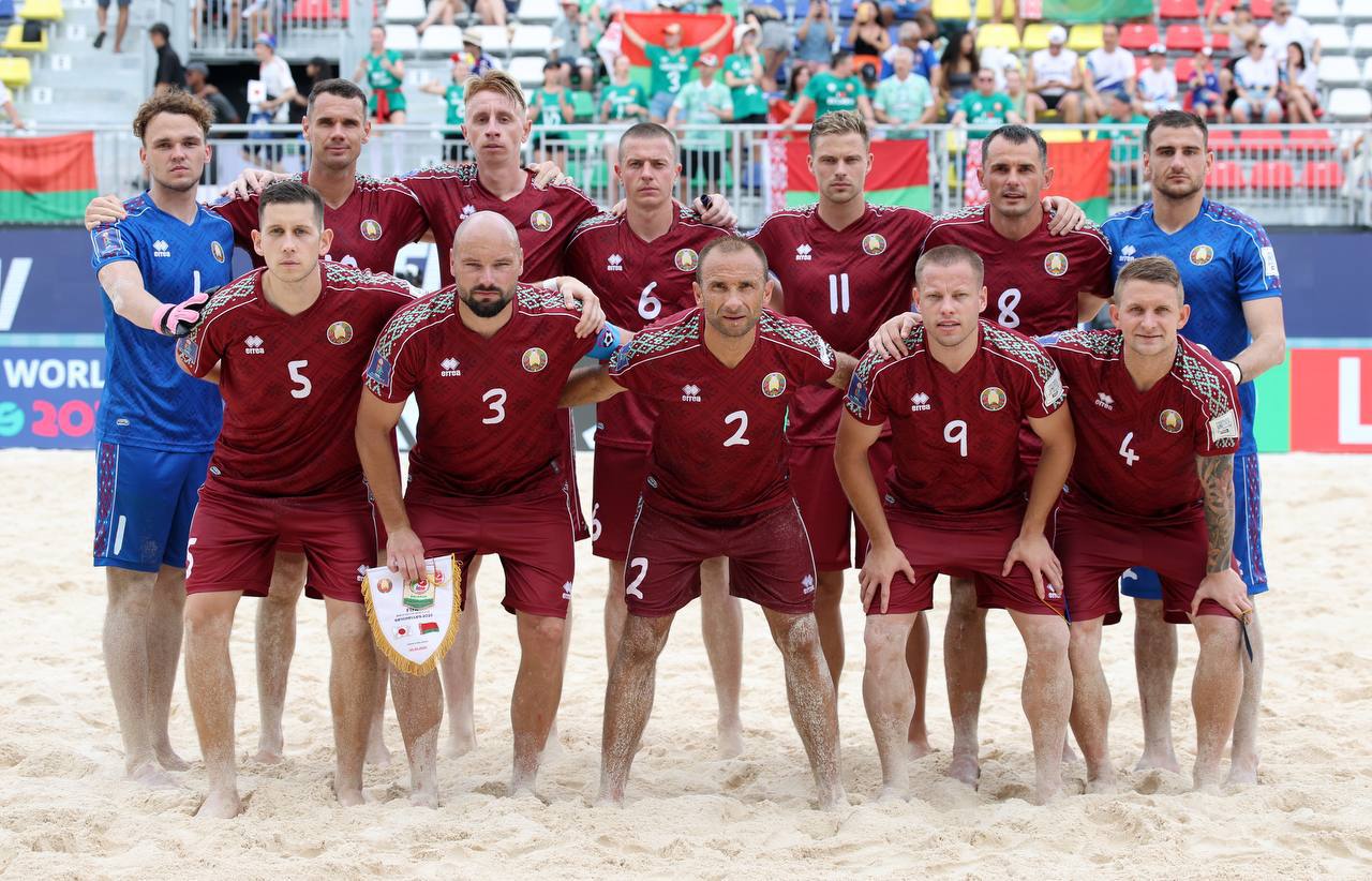 Белорусы впервые в истории выиграли медали в финале чемпионата мира по пляжному футболу