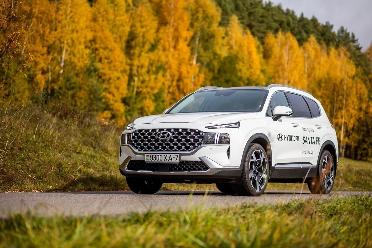 Hyundai Santa&nbsp;Fe: мощное сочетание традиций и&nbsp;новаций при расходе 6&nbsp;л на&nbsp;«сотню»
