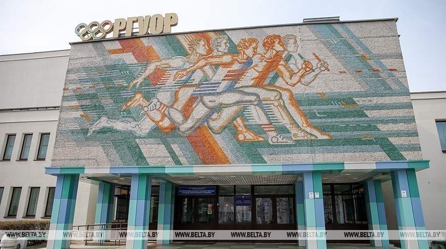 Правительство перераспределило расходы бюджета на спорт