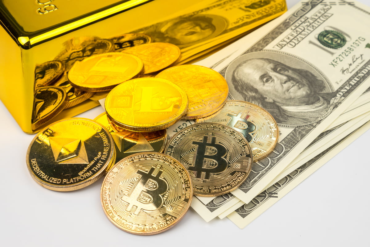 Рекорды биткоина и золота vs стабильность доллара: новый индекс инвестора от Office Life