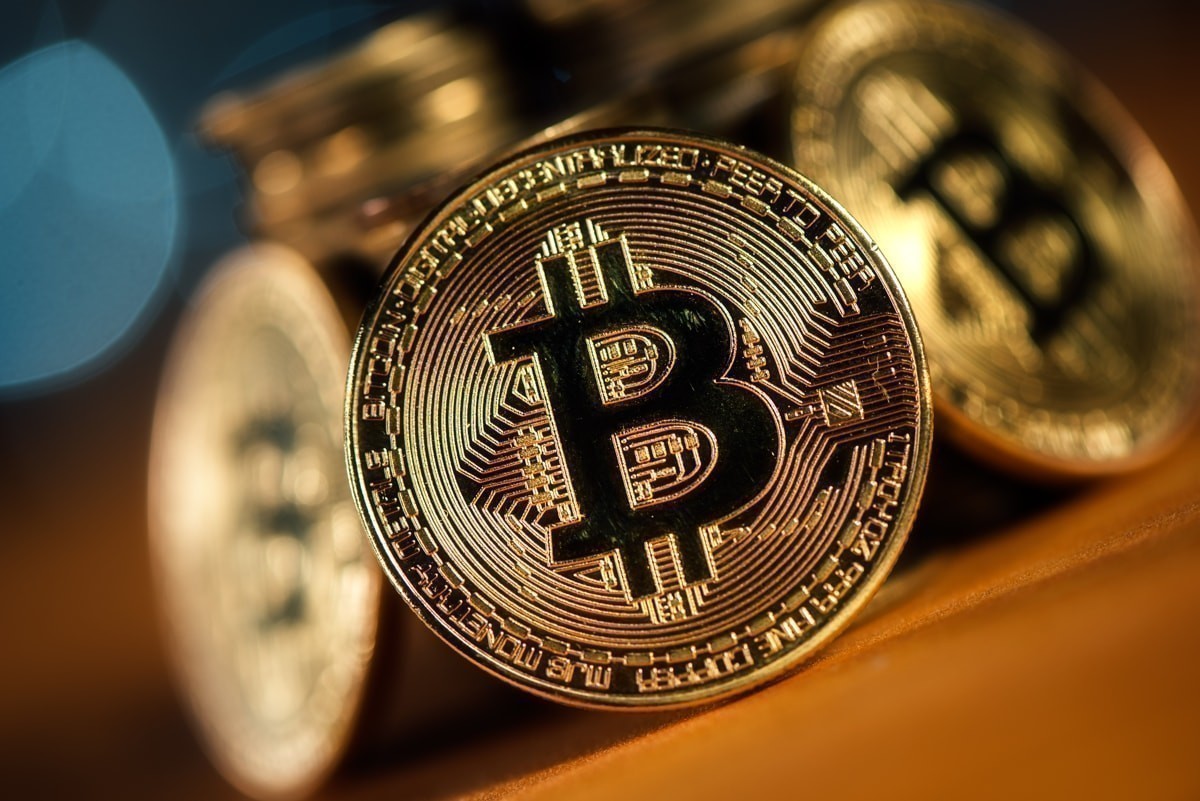 Что делать с&nbsp;биткоинами и&nbsp;как будет работать криптобанк? Разбираемся, выживет&nbsp;ли белорусский криптобизнес под санкциями&nbsp;ЕС