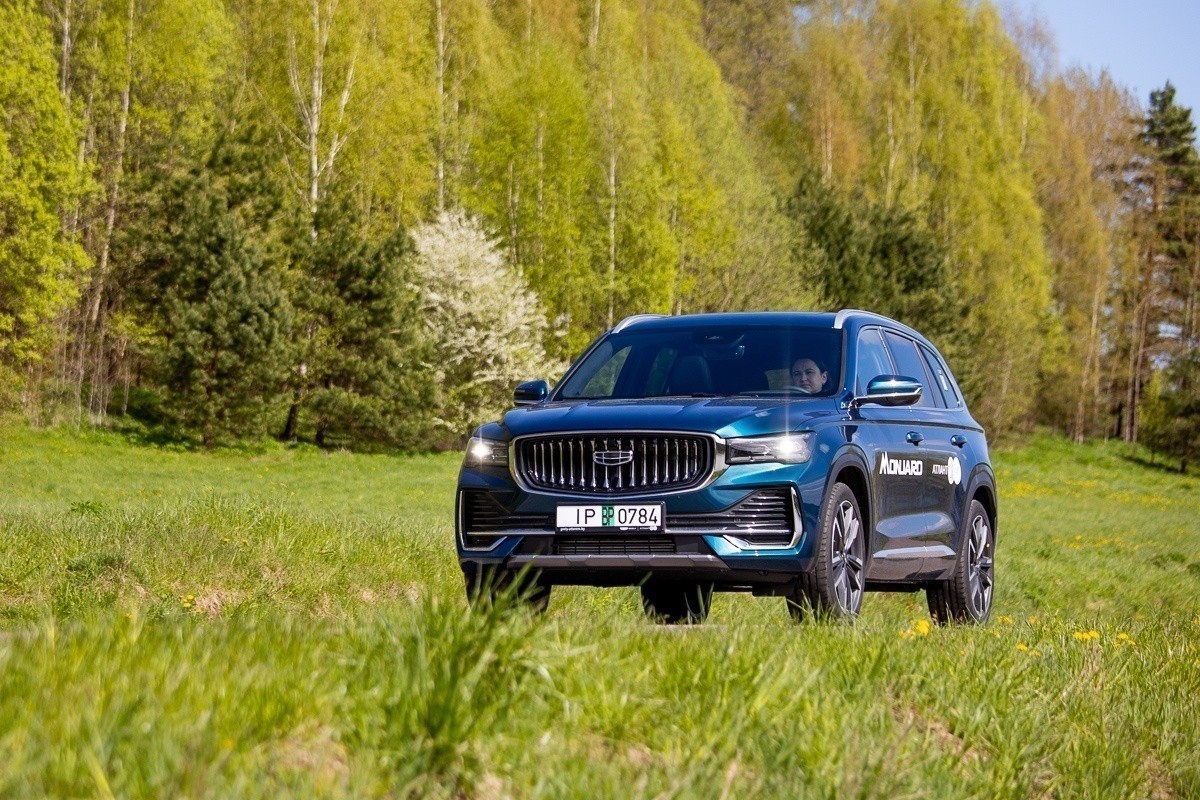 Изучили самый дорогой Geely в Беларуси изнутри и снаружи.Стоит ли он своих денег?