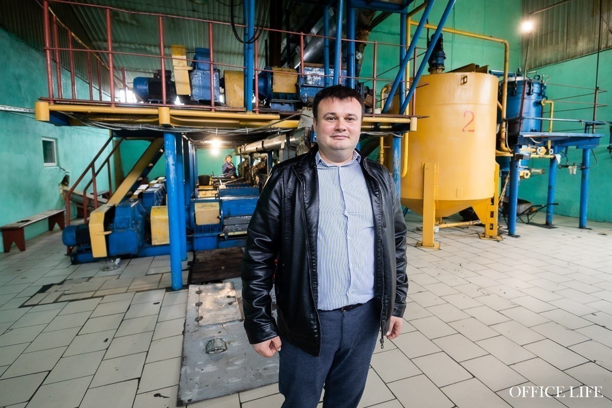 «Захотелось стать нефтяным магнатом». Как бывший банкир купил неработающий завод и&nbsp;стал производить рапсовое масло