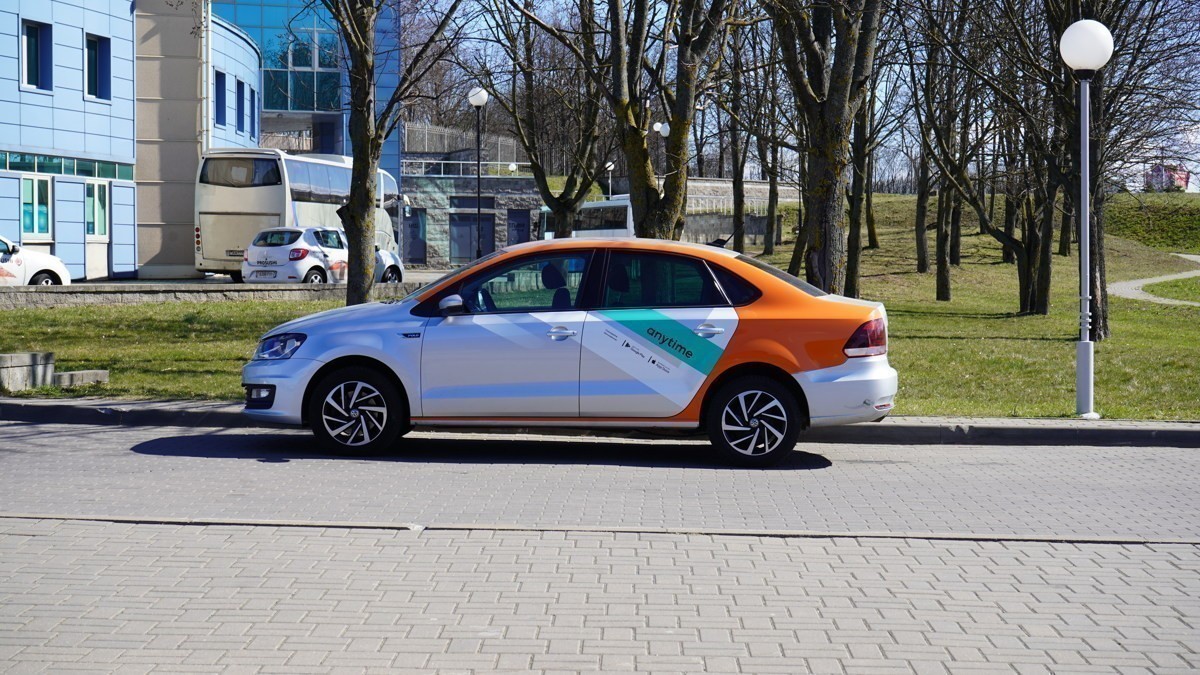 Пьяная езда, уход в занос и парковка под знаком. Топ-10 адских штрафов в каршеринге 