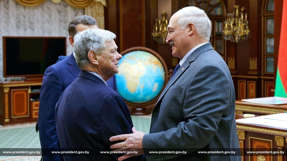 Лукашенко встретился в Минске со спецпосланником США