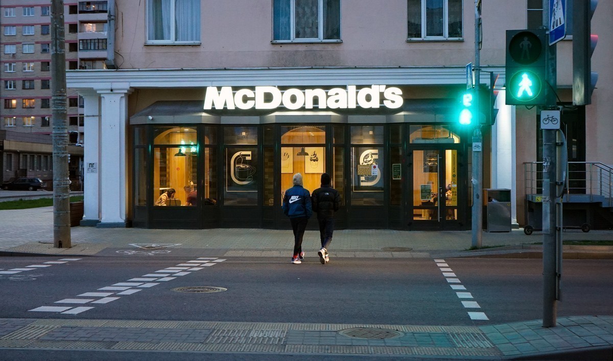 Свой President и McDonald`s до 2034 года. Международный бизнес сохранил оптимизм к Беларуси?