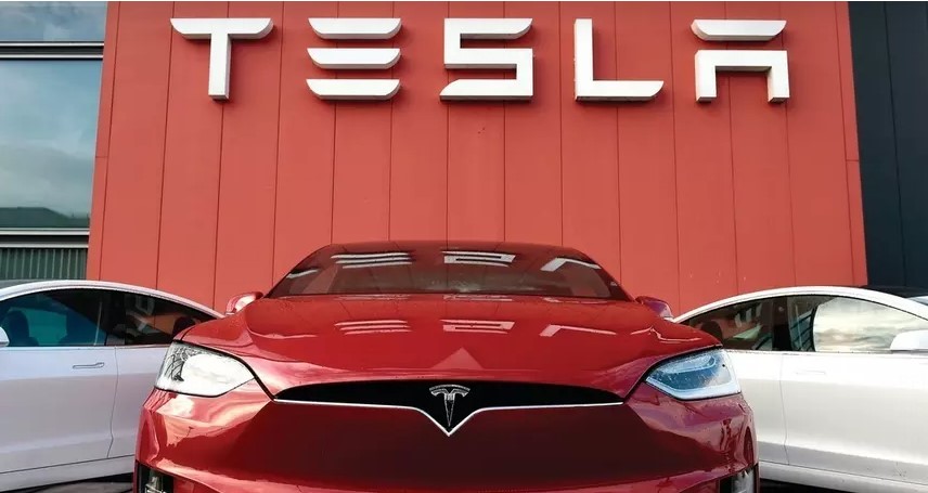 Аналитик: Tesla придется снова снизить цены на&nbsp;автомобили