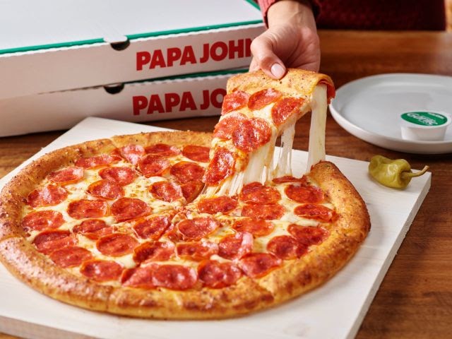 Пиццерии Papa John’s уходят с белорусского рынка