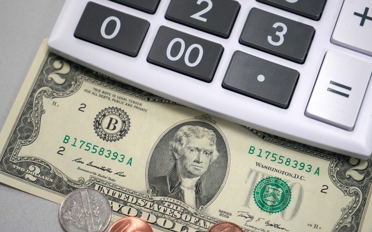 Отрицательное сальдо внешней торговли товарами превысило $5 млрд