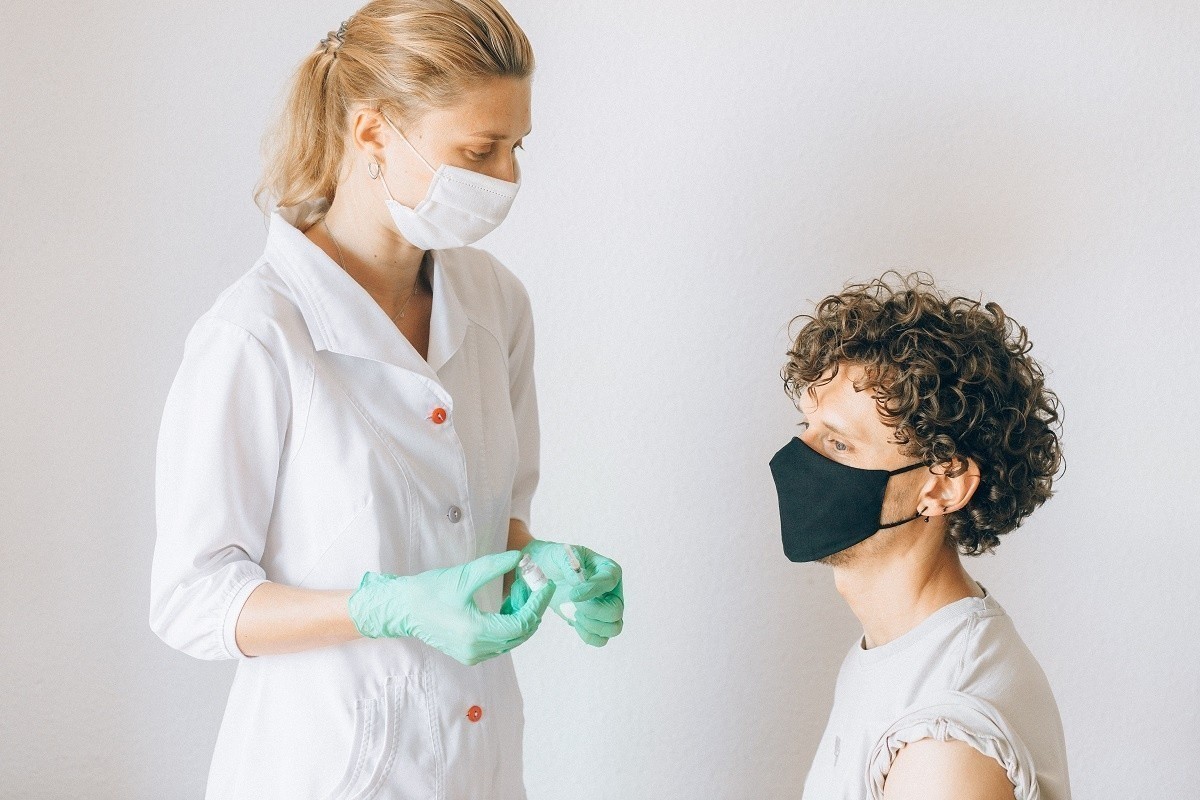 В Беларуси начали прививать от гриппа