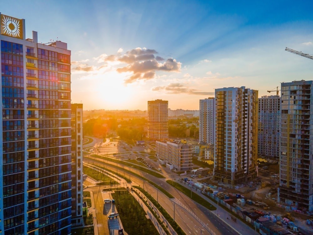 Продажи квартир в Минске бьют рекорды. Кто их покупает и почем метры