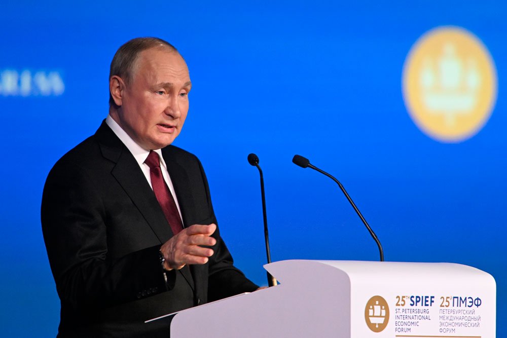Россия отвернулась от Запада — и это надолго. Колонка белорусского участника ПМЭФ