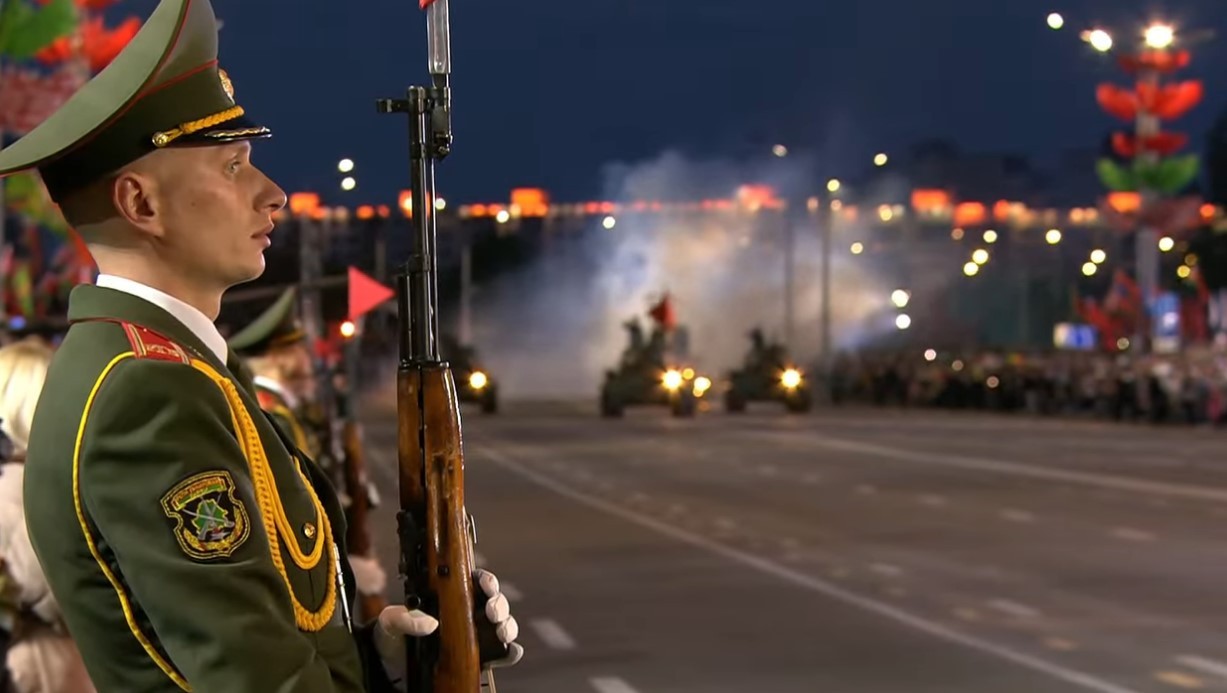 В Минске прошел парад в честь 80-летия Победы (фото)
