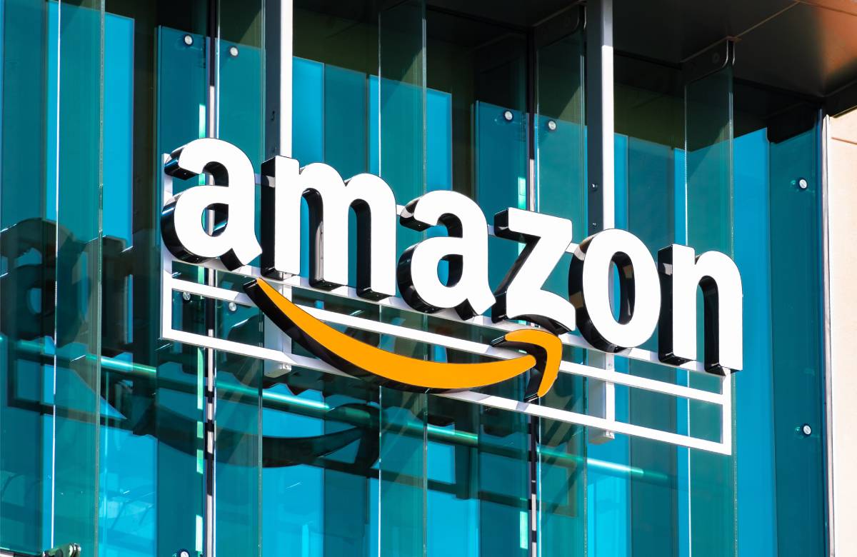 ИИ помог ретейлеру Amazon сократить на треть число жалоб на контрафакт