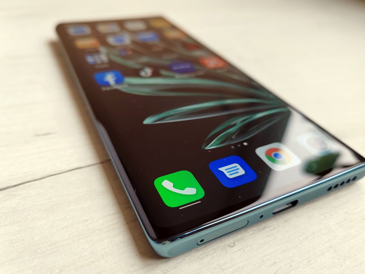 Красавчик для всех. Обзор смартфона HONOR 70