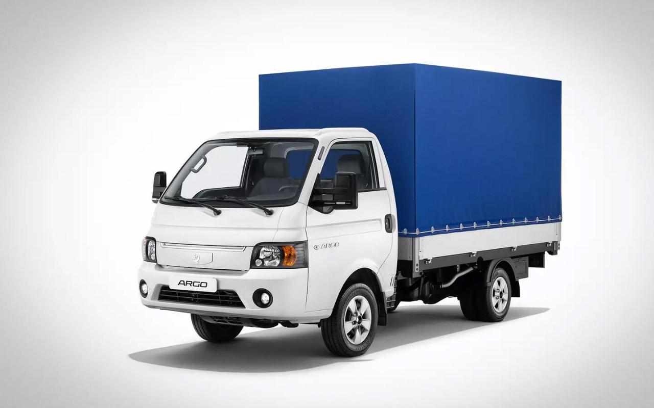 В Беларуси начали продавать новый коммерческий автомобиль из России