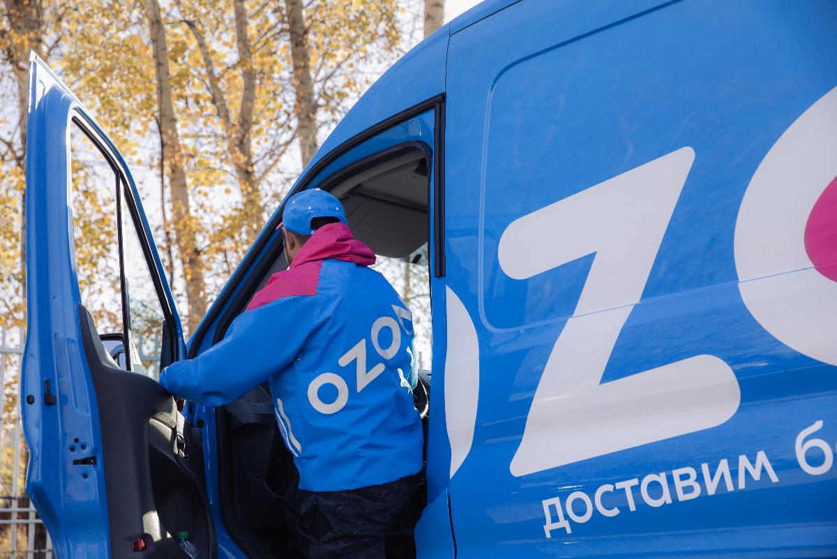 Как работать с&nbsp;ПВЗ Ozon. Поговорили с&nbsp;теми, кто первым начал бизнес с&nbsp;маркетплейсом в&nbsp;Беларуси