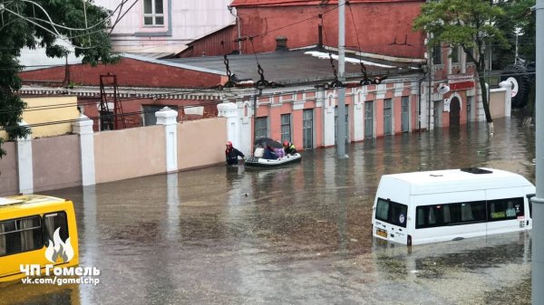 В&nbsp;Гомеле выпал сантиметровый град. Фото после разгула стихии