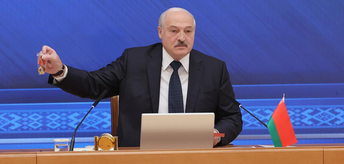 Лукашенко: Россия направит в&nbsp;Беларусь $2&nbsp;млрд на&nbsp;проекты импортозамещения