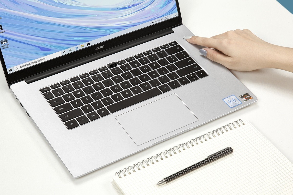 HUAWEI объявляет о начале продаж в Беларуси ноутбуков HUAWEI MateBook D 15 с процессором Intel i5 