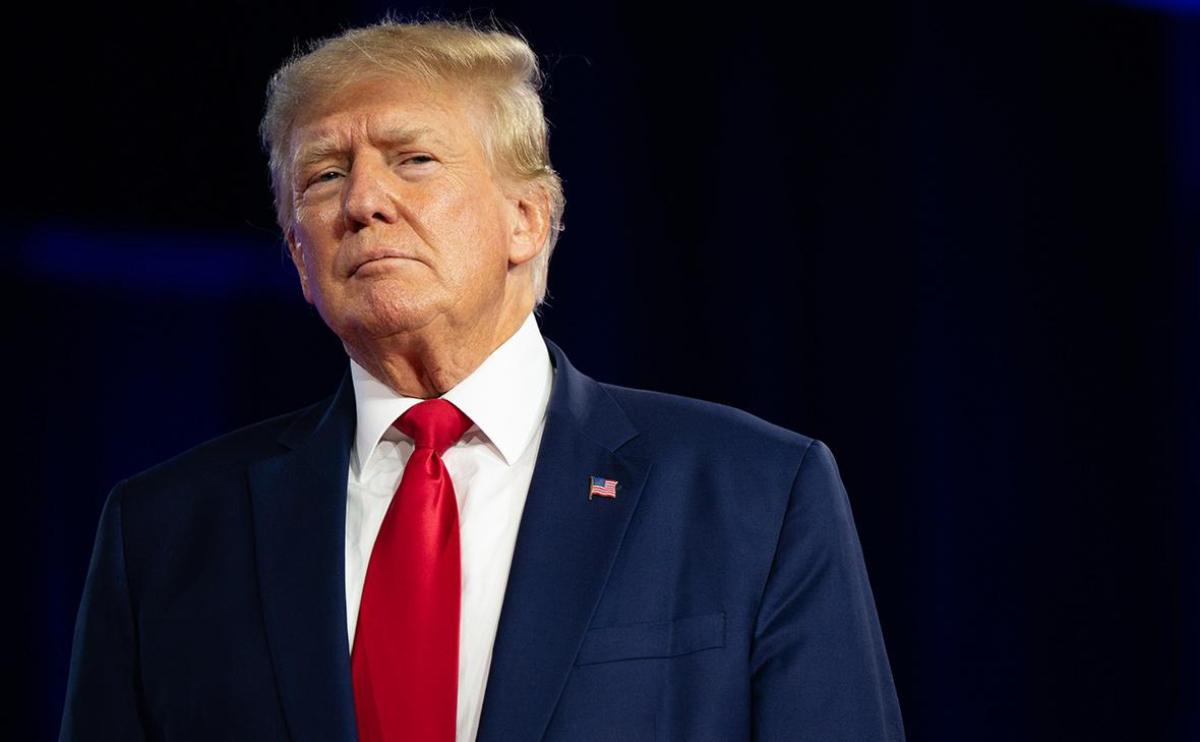 Компания Трампа будет выпускать смартфоны