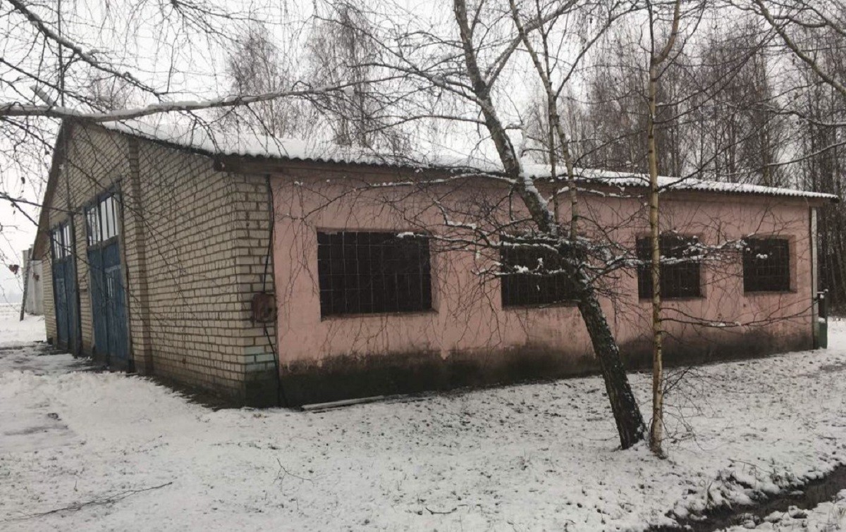 За пустующее здание в Полоцком районе торги шли 12 часов. Цена выросла в 135 раз