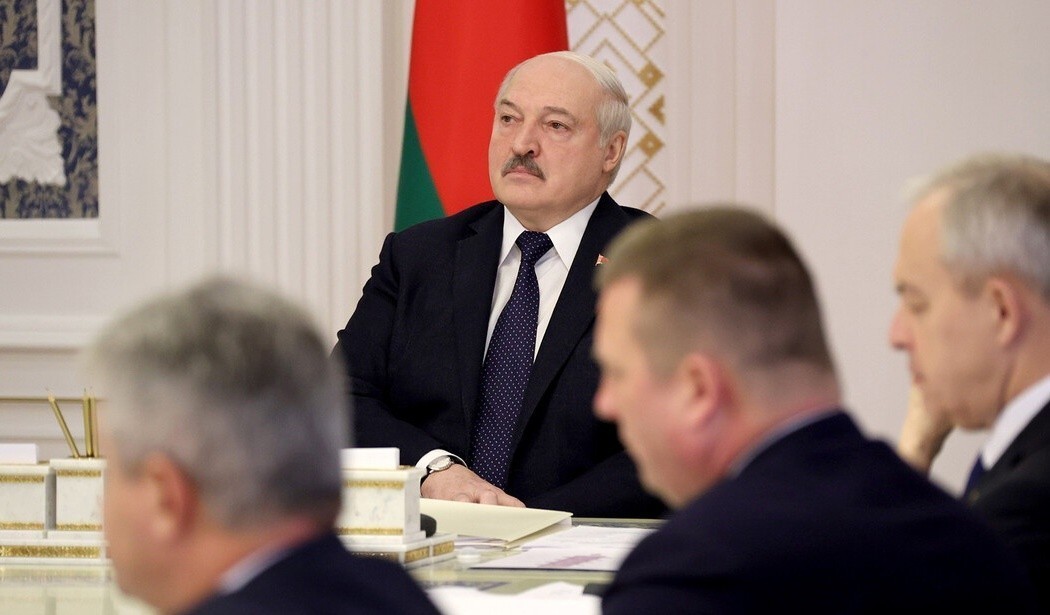Внутреннее противостояние и&nbsp;ВНС, партии и&nbsp;курс страны. Лукашенко рассказал о&nbsp;будущем