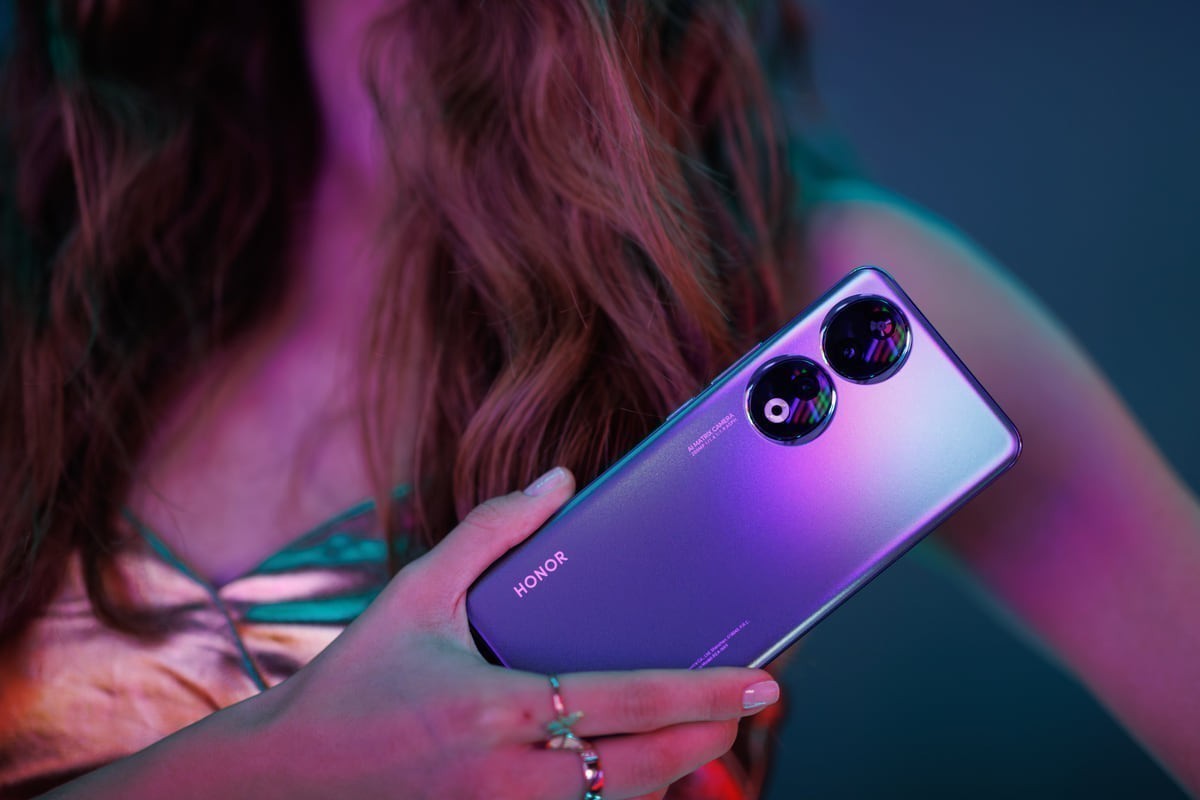 Флагман по честной цене. Каким получился смартфон HONOR 90