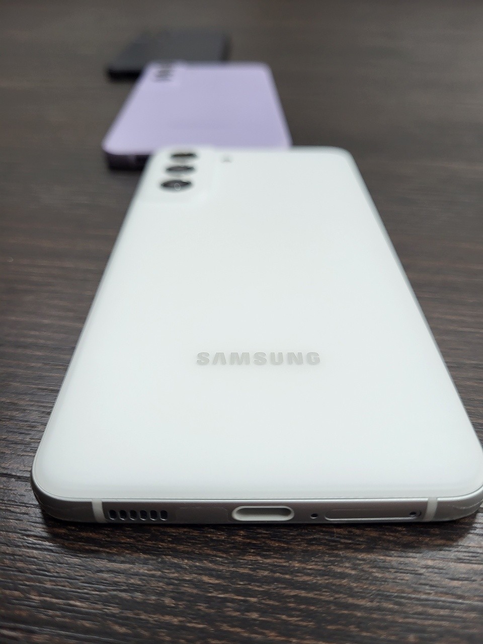Рассказываем, какие интересные функции есть в&nbsp;новеньких флагманах Samsung Galaxy S21&nbsp;FE 5G