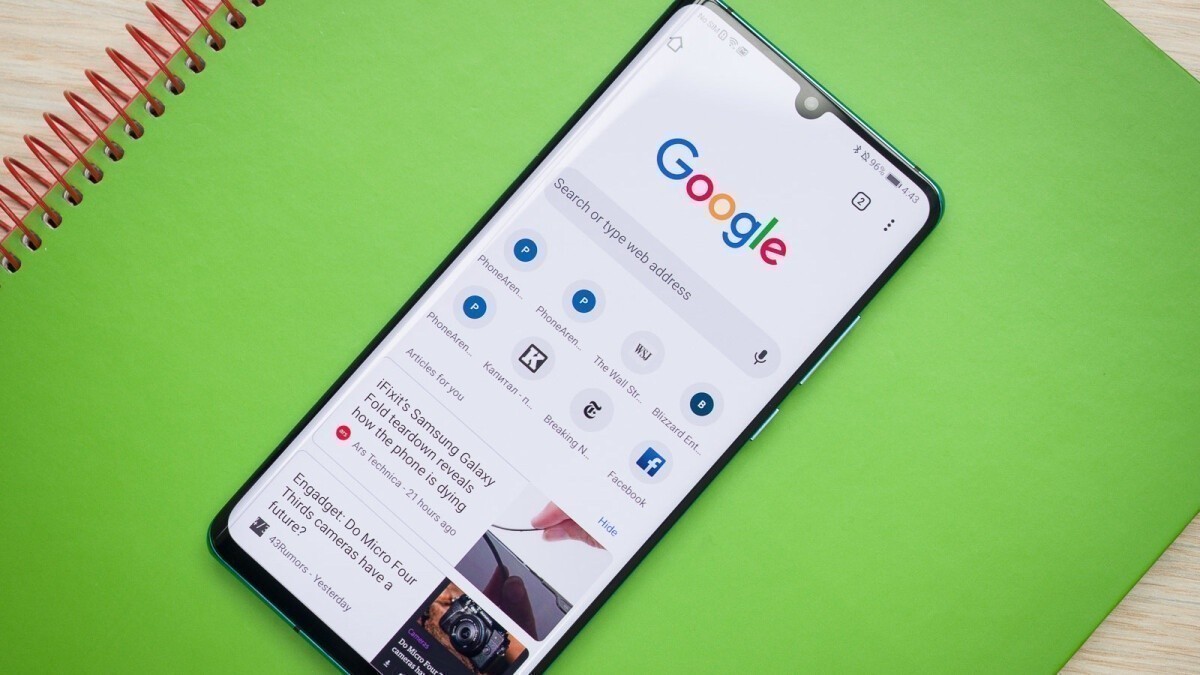 Стало известно, сколько заплатил Google за место поисковика по умолчанию в смартфонах