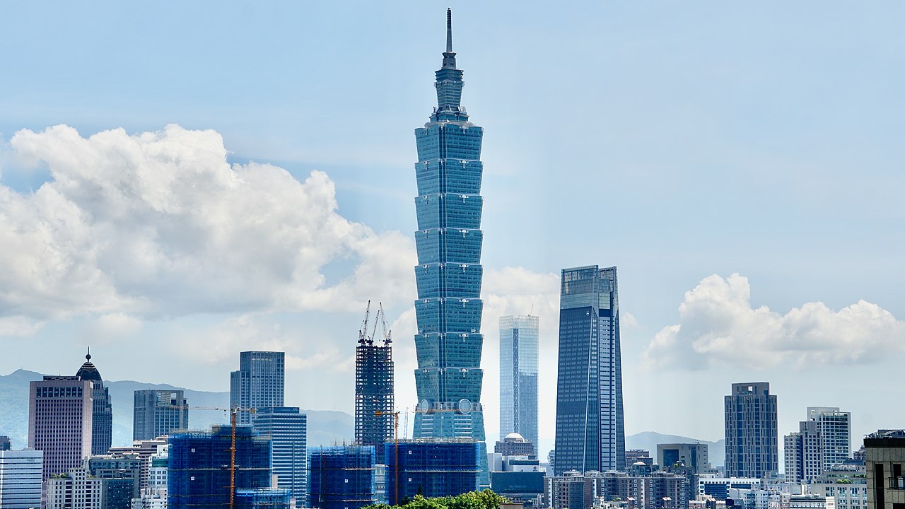 Деньги и&nbsp;бесплатные авиабилеты: как туристов завлекают на&nbsp;Тайвань и&nbsp;в&nbsp;Гонконг