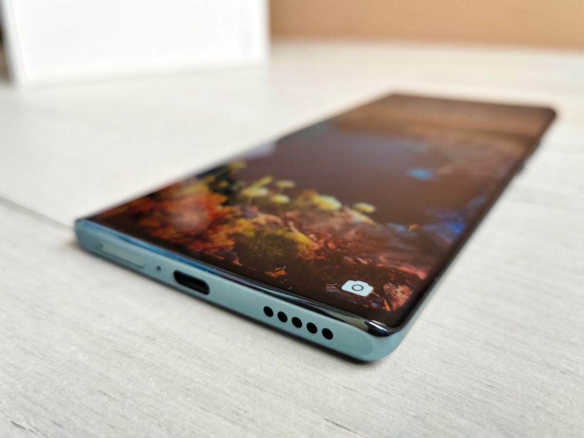 Красавчик для всех. Обзор смартфона HONOR 70