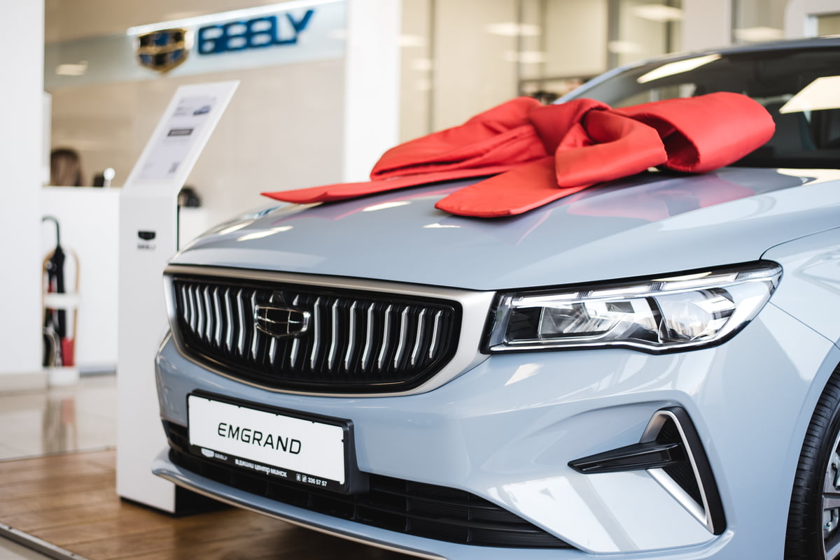 В Беларуси обновили льготные кредиты на покупку новых Geely. Что изменилось?